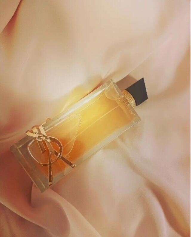 عطر ادکلن لیبره ایو سن لورن Libre YSL Saint Laurent Perfume